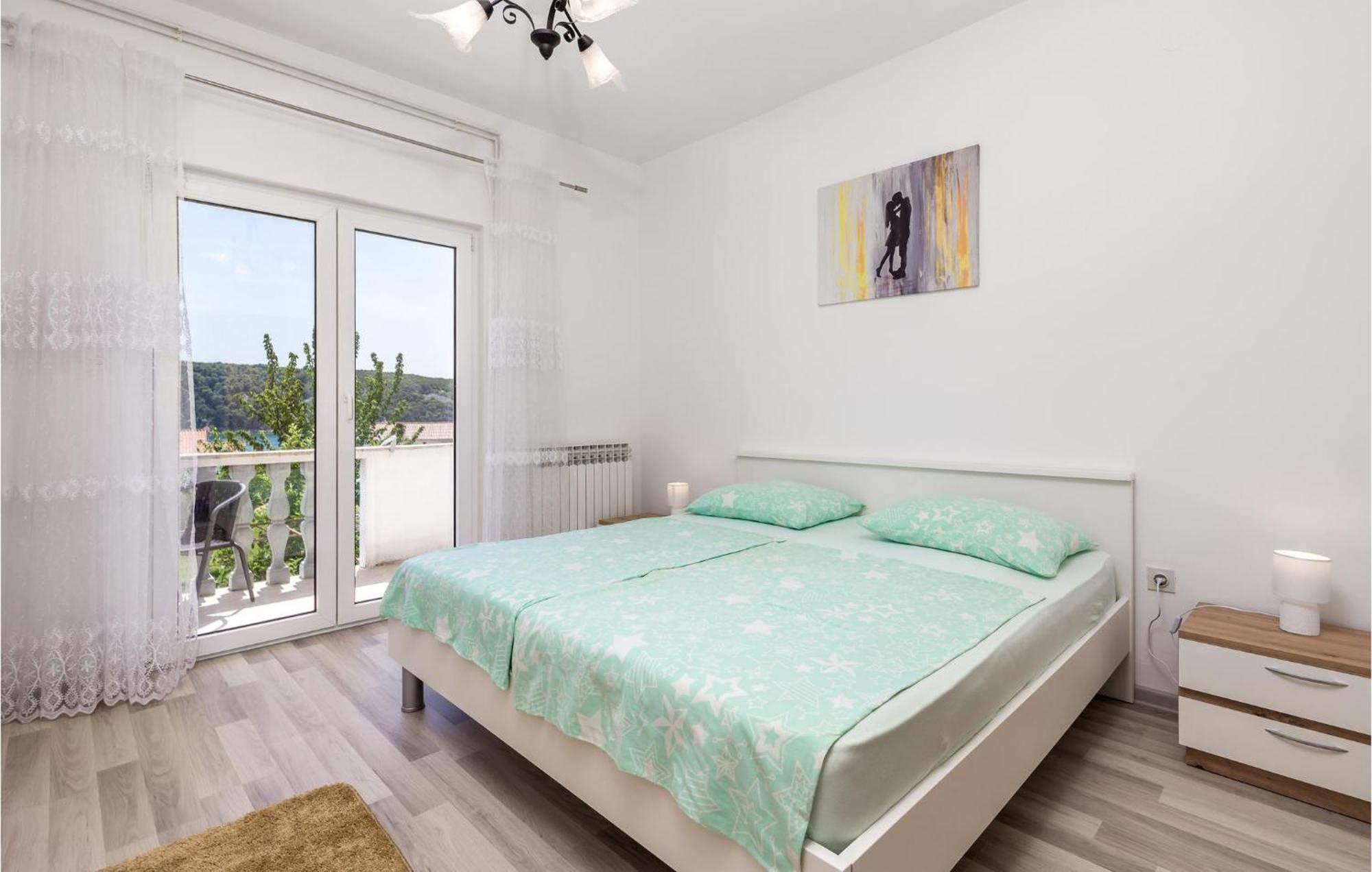 1 Bedroom Amazing Apartment In Kampor Buitenkant foto